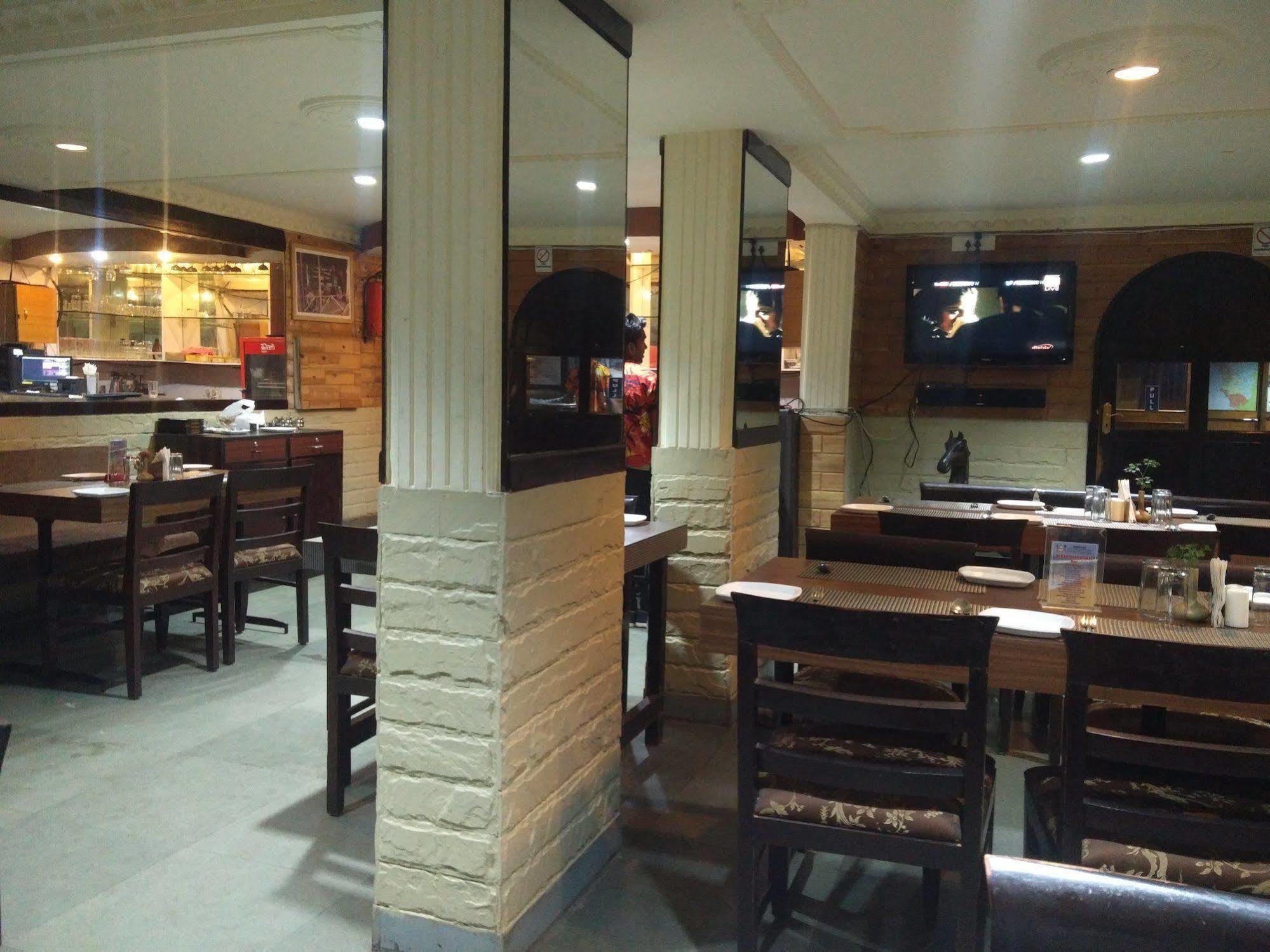 Hotel Chandrageet Porvorim Ngoại thất bức ảnh