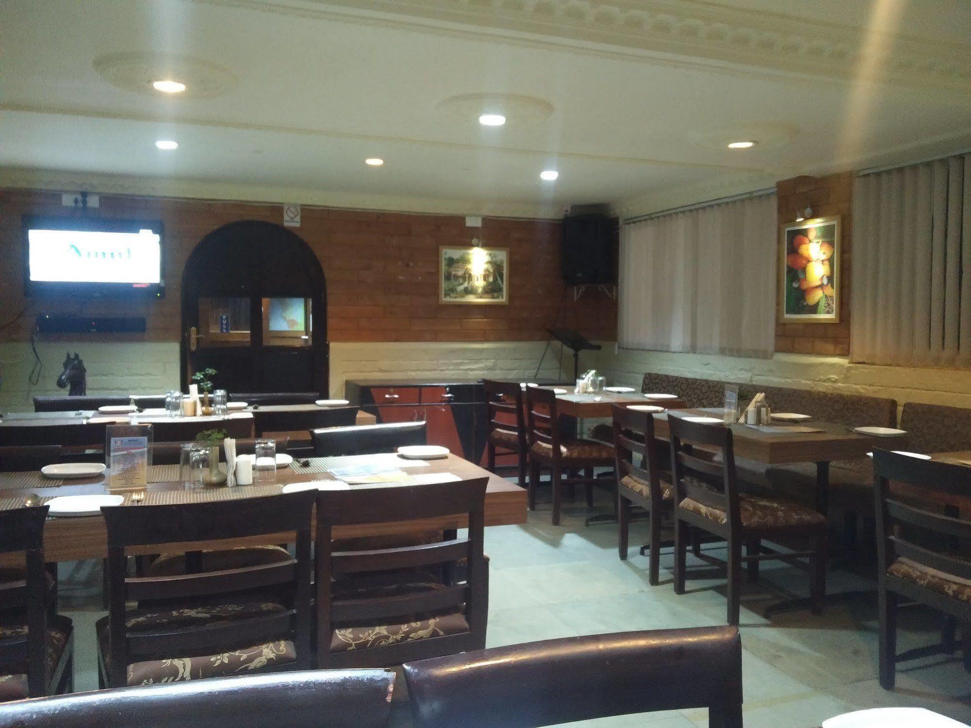 Hotel Chandrageet Porvorim Ngoại thất bức ảnh